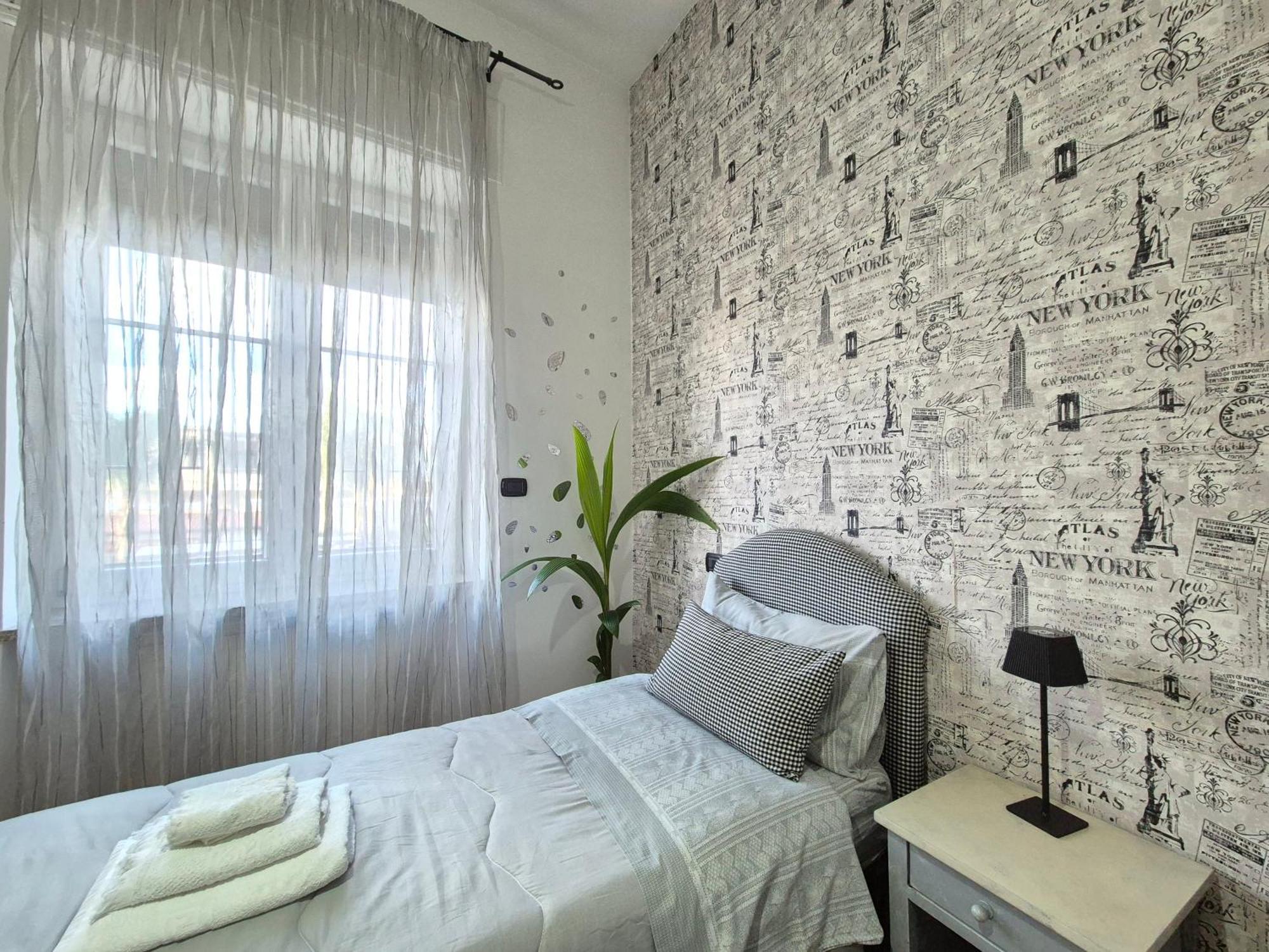 Tommy'S Apartment Pompei Bagian luar foto